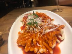 -临界音乐酒馆·小龙虾·江湖菜(华熙LIVE·鱼洞店)