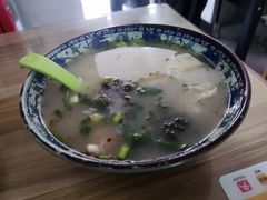 -胡记锅贴·沪上游子老鸭粉丝汤(太原路店)