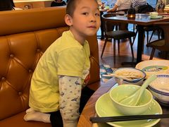 -潮界(LU·ONE凯德晶萃广场店)