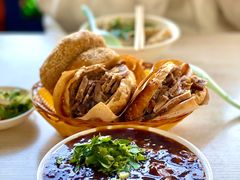 -洪峰浩老北京烧饼夹肉(角门路店)