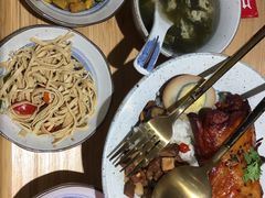 秘制鸡腿卤肉饭套餐-暖食光·台式家庭餐厅·生日主题店(万达店)