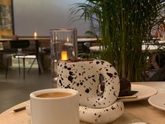 -玲婧胡同·生日蛋糕·餐厅(嘉里城店)