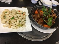 酸辣鲜藕尖-美极鲜食坊(宝安南路店)