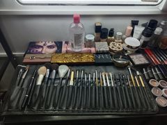 -ME觅妆·定制美妆·彩妆私教(菱角湖店)