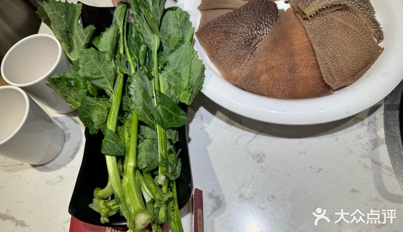 今天火锅吃撑了，超满足