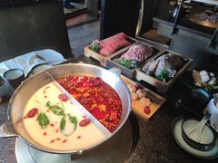 -湊湊火锅·茶憩(新中关购物中心店)