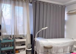 -蜜桃美甲美睫化妆