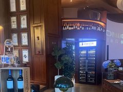 -MONICH牛排融合餐厅(和义大道购物中心店)