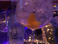 -OZONE 顶楼酒吧(香港丽思卡尔顿酒店)