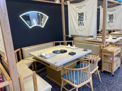 -蛙鱼潭美蛙鱼头火锅(解放碑瑞富广场店)