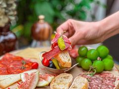 -BROWNSTONE布朗石西班牙餐厅(富城店)