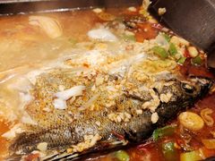 -里岛烤鱼(东港凯虹广场店)