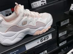 -宁波杉井奥特莱斯广场