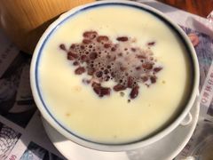 红豆莲子凤凰奶-周大娘牛乳(旧寨古村总店)