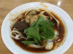 牛肉脆臊刀削面-华兴街自力面店
