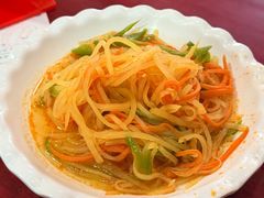 -金杨拉面王小吃面馆·牛三宝面·红烧牛肉粉