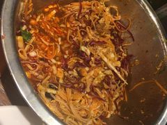 -喝丢一只鞋辣炒海鲜小烧烤(三八广场店)