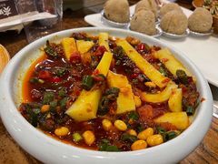 -亮欢寨酸汤鱼(沙冲路店)