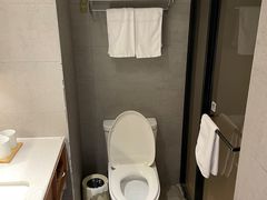 -全季酒店(上海徐家汇肇嘉浜路店)