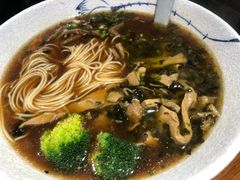 老妈菜笋干面-囿面传统制面馆(中央路店)