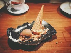 -The ROOF (通盈中心店)