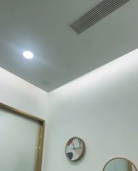 -苗医生专业祛痘·皮肤管理