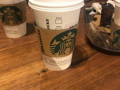 -星巴克(迪士尼小镇店)