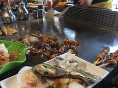-悦巷海鲜自助铁板烧(秦皇东大街店)