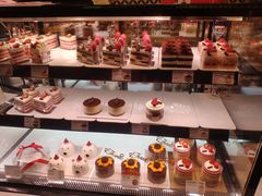 -巴黎贝甜(卫清西路店)