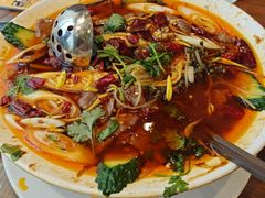 -龙悦湾酒家·八阵鱼生·渔人码头店