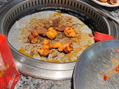 -阪尚皇·原切牛排·烤肉火锅自助(北京路店)