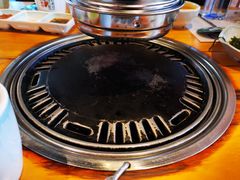 -唯成•韩国炭火烤肉 유성고기