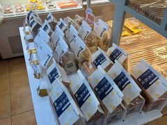 -好利来(彩香店)