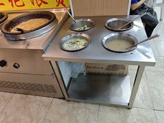 -食里香自助快餐(香槟小镇店)