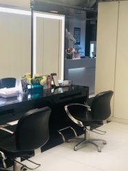 -TONI&GUY