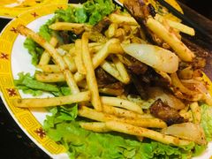 土豆煎羊排-玛吉阿米·餐吧