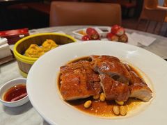 -蝴蝶里·粤菜·点心(滨江龙湖店)
