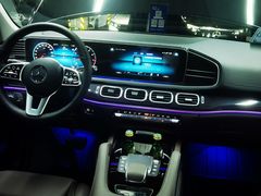 -上海星瀚奔驰4S店(红柳路店)