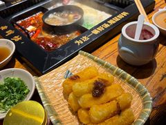 -老牌坊云南鱼豆花火锅(爱建店)