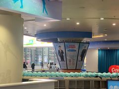 -冰纷万象滑冰场(赣州华润万象城店)