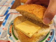 鲜油菠萝包-金华冰厅