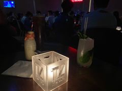 -TZ House音乐现场(来福士中心店)