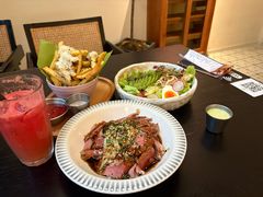 -J's Cafe Lab