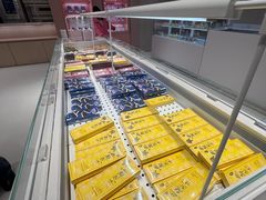-好利来(上海长宁龙之梦店)