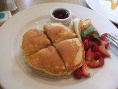 pancake-Strawberry Fare
