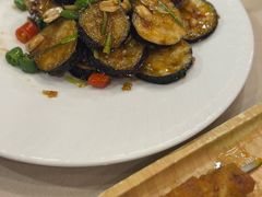 -乡村馕坑肉·烧烤·新疆菜·本地人更爱吃(阿勒泰首店)