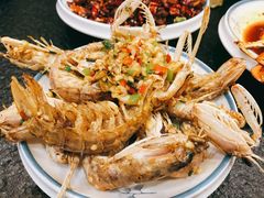 赖尿虾有膏-三妹小龙虾·黄油蟹(华侨城总店)