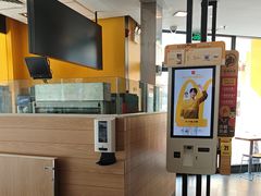 -麦当劳(佛山流行前线店)