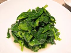 清炒豆苗-成隆行·蟹王府(九江路店)