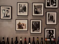 -wineapp葡萄酒餐吧(外滩金融中心店)